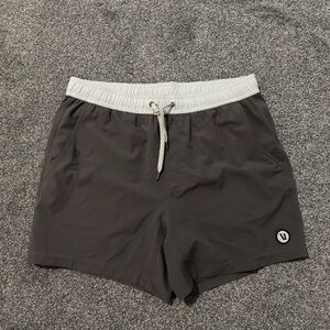 Vuori Kore Short Unlined 5”